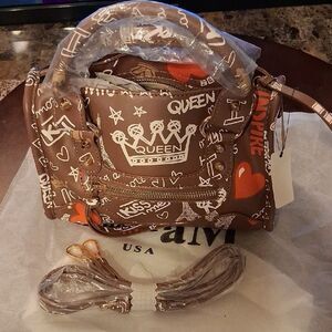 New Exquisite Luxe Graffiti Satchel Handbag With Shouder Strap‎ And Dust Bag